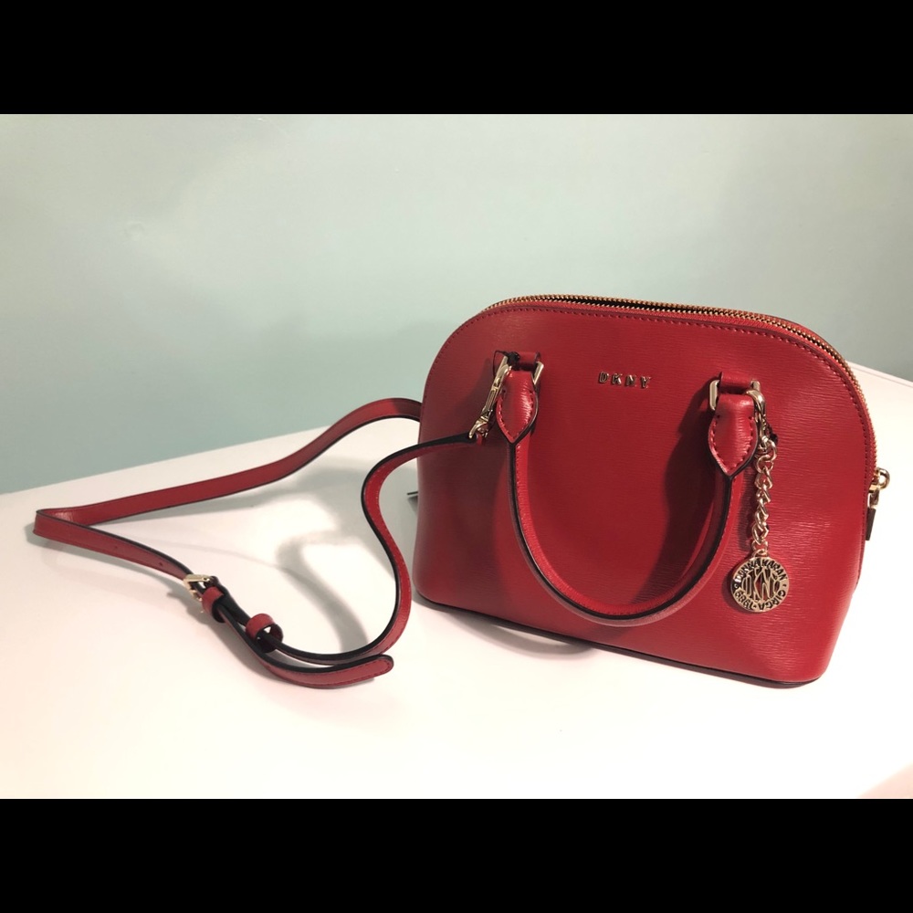 DKNY
Bryant Dome Satchel - Picture 7 of 11